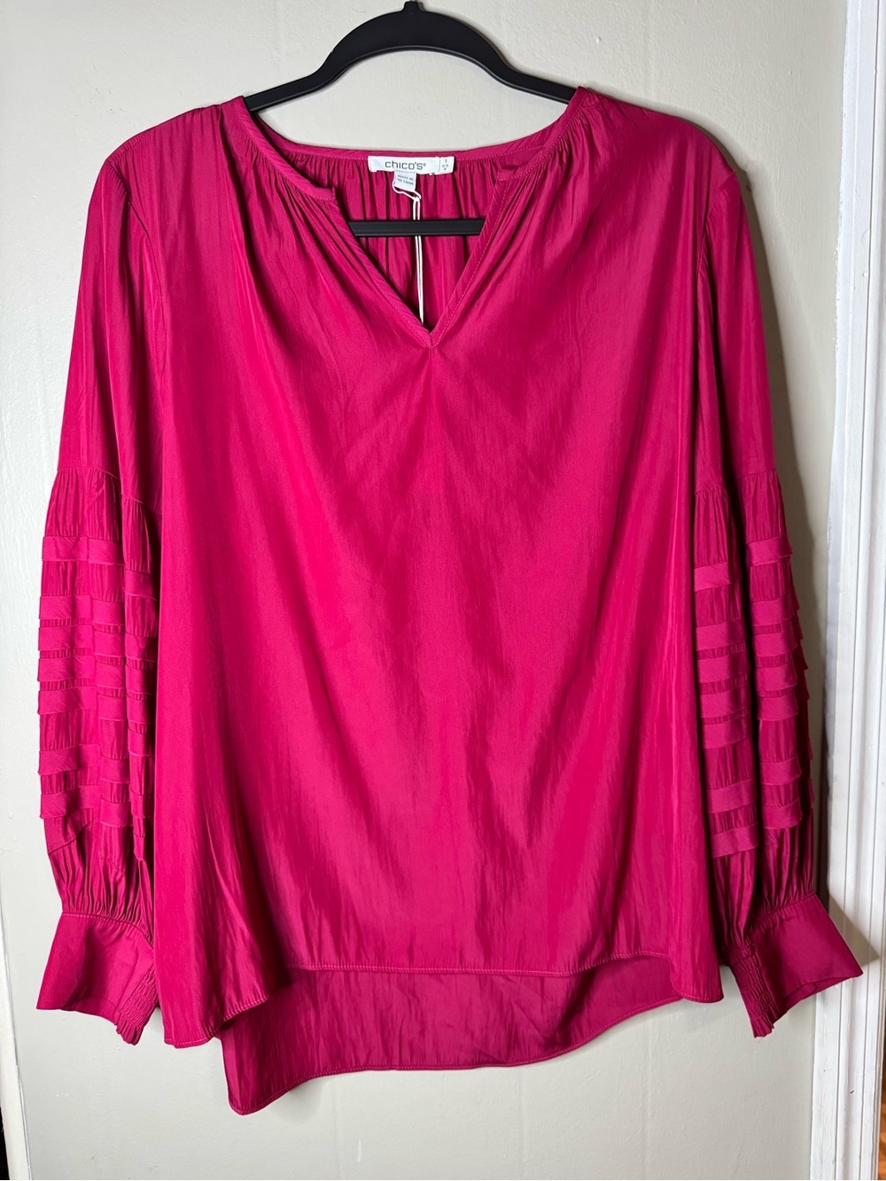Chico's NWT Women's Solid Blouse Sea Island Poly Top Long Sleeve Size 8